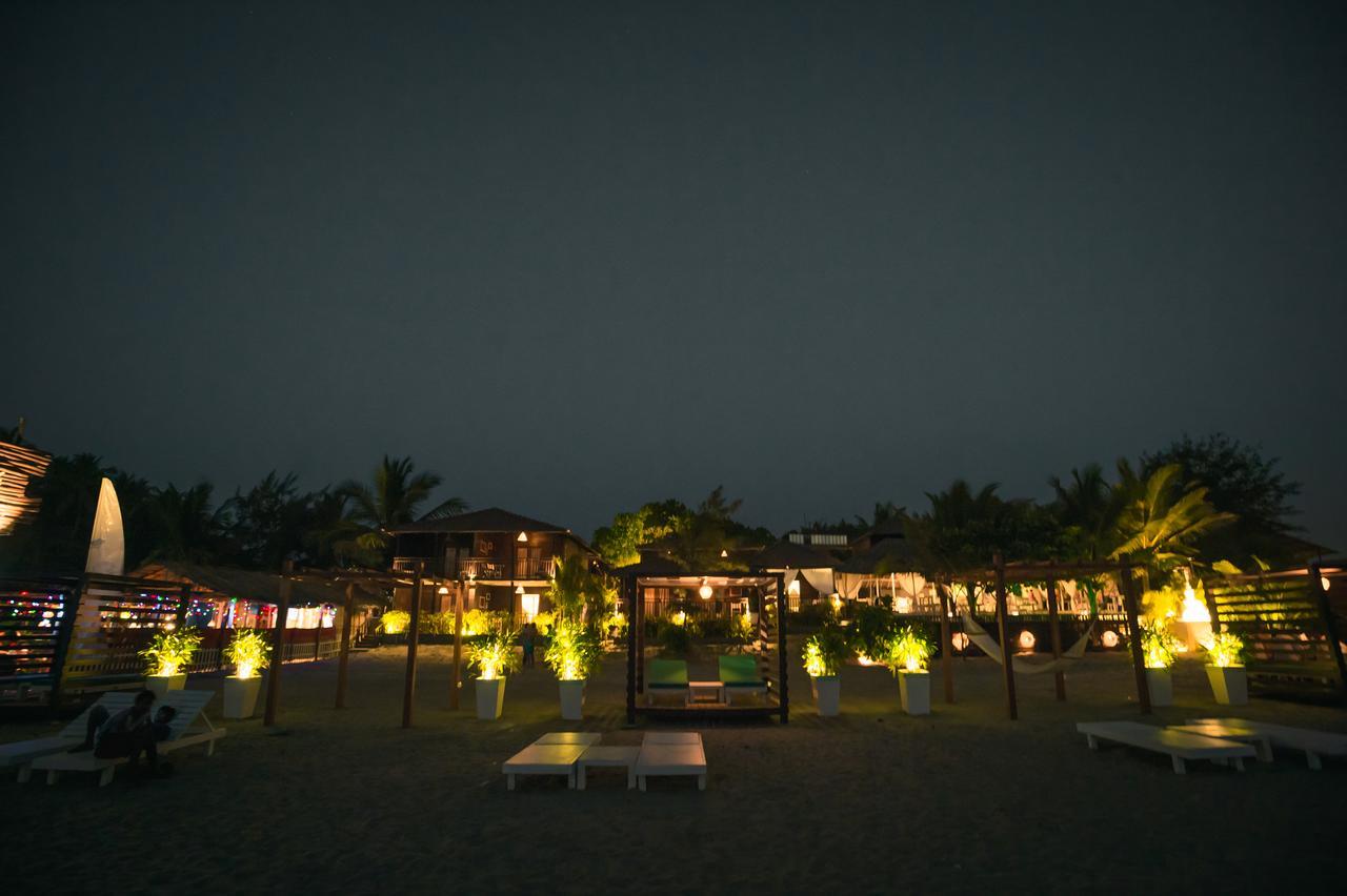 Sinq Beach Morjim Hotel Exterior foto